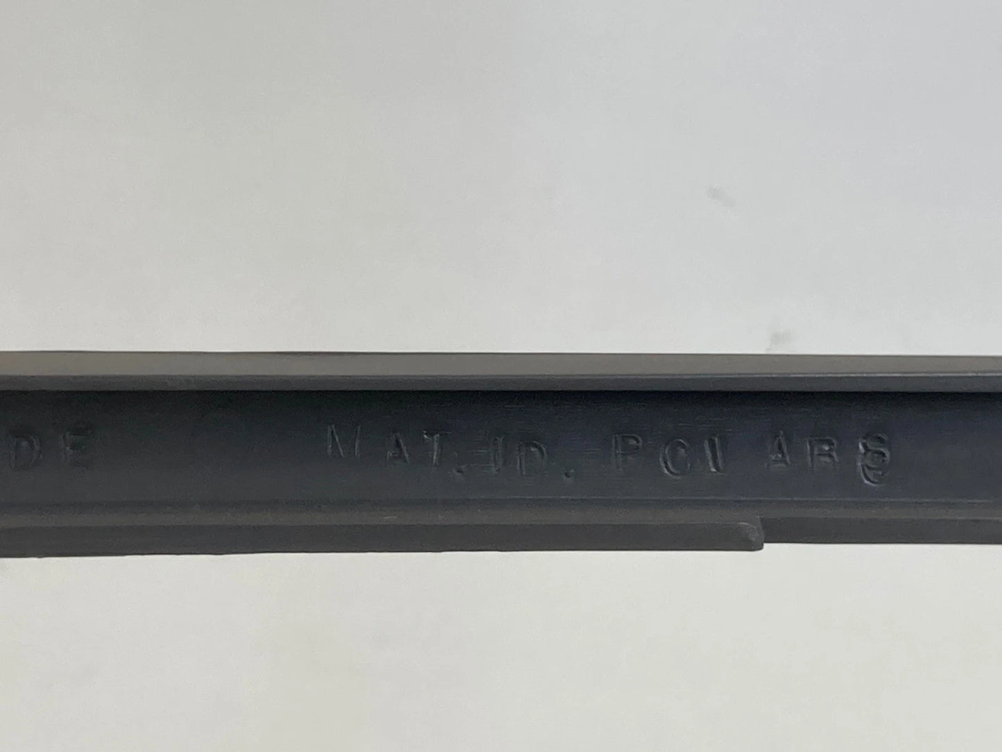 01-05 CHRYSLER PT CRUISER DASH CENTER CLIMATE TRIM BEZEL PANEL W AC VENTS OEM