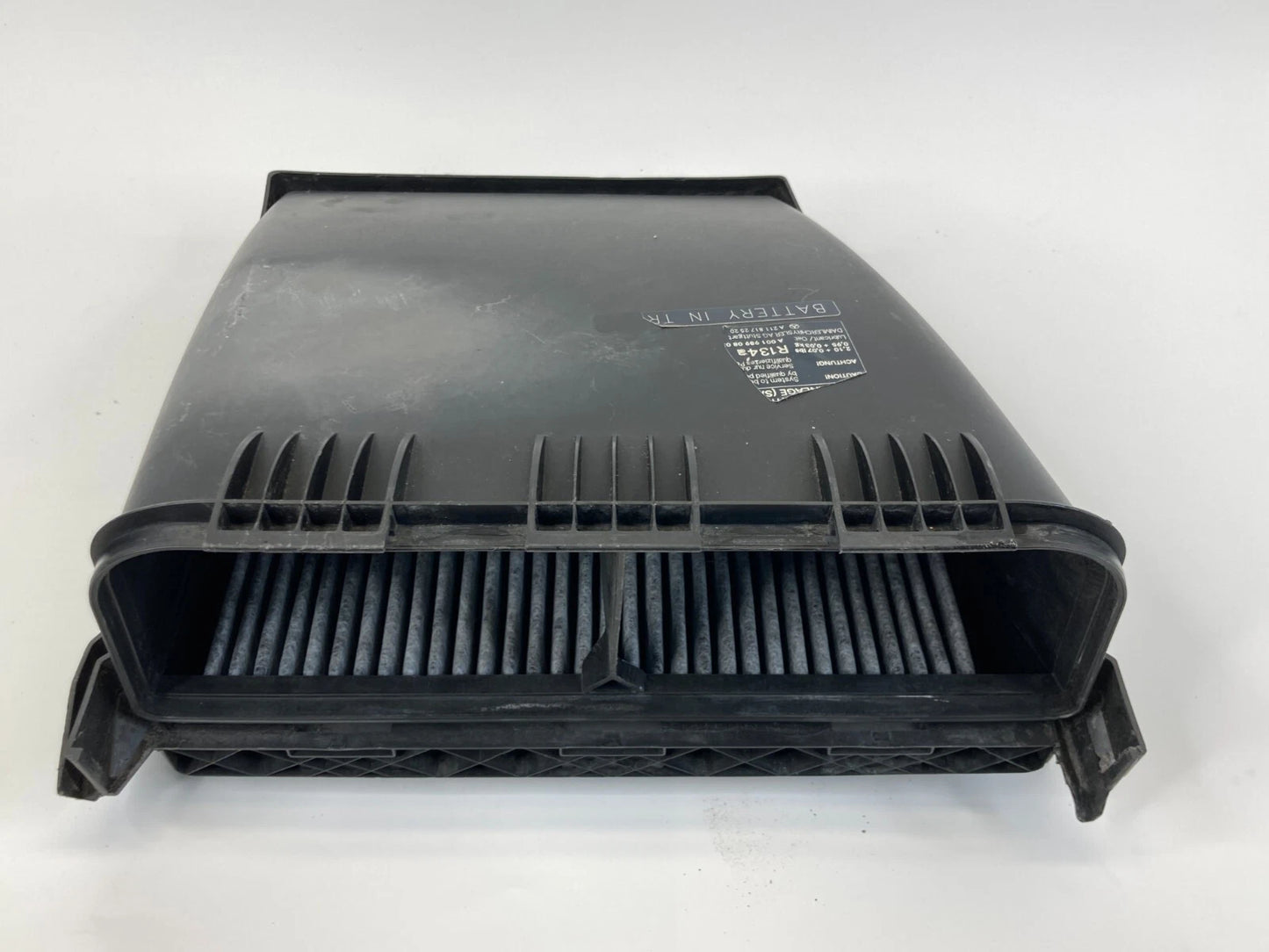 2003-2006 MERCEDES-BENZ E500 CABIN AIR FILTER COVER UNIT OEM FACTORY 2118300018