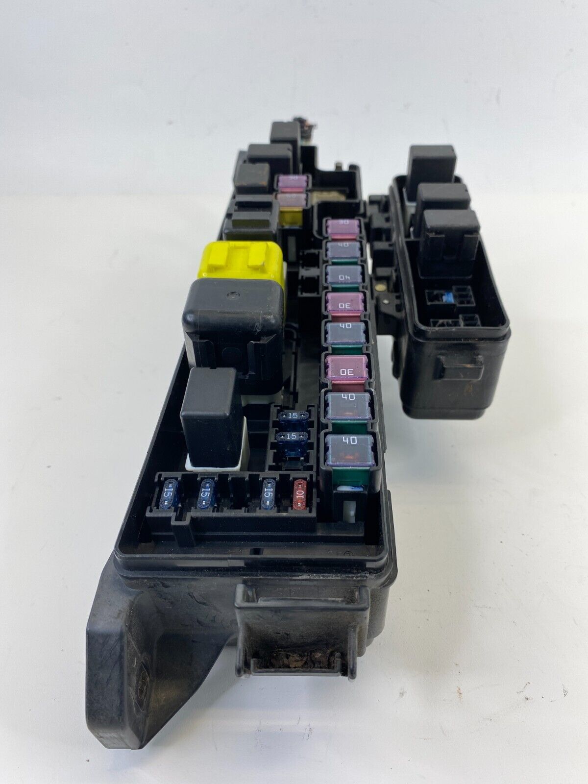 2000 2001 Mazda MPV 2.5L V6 A/T FWD Under Hood Fuse Box Relay Junction Block OEM