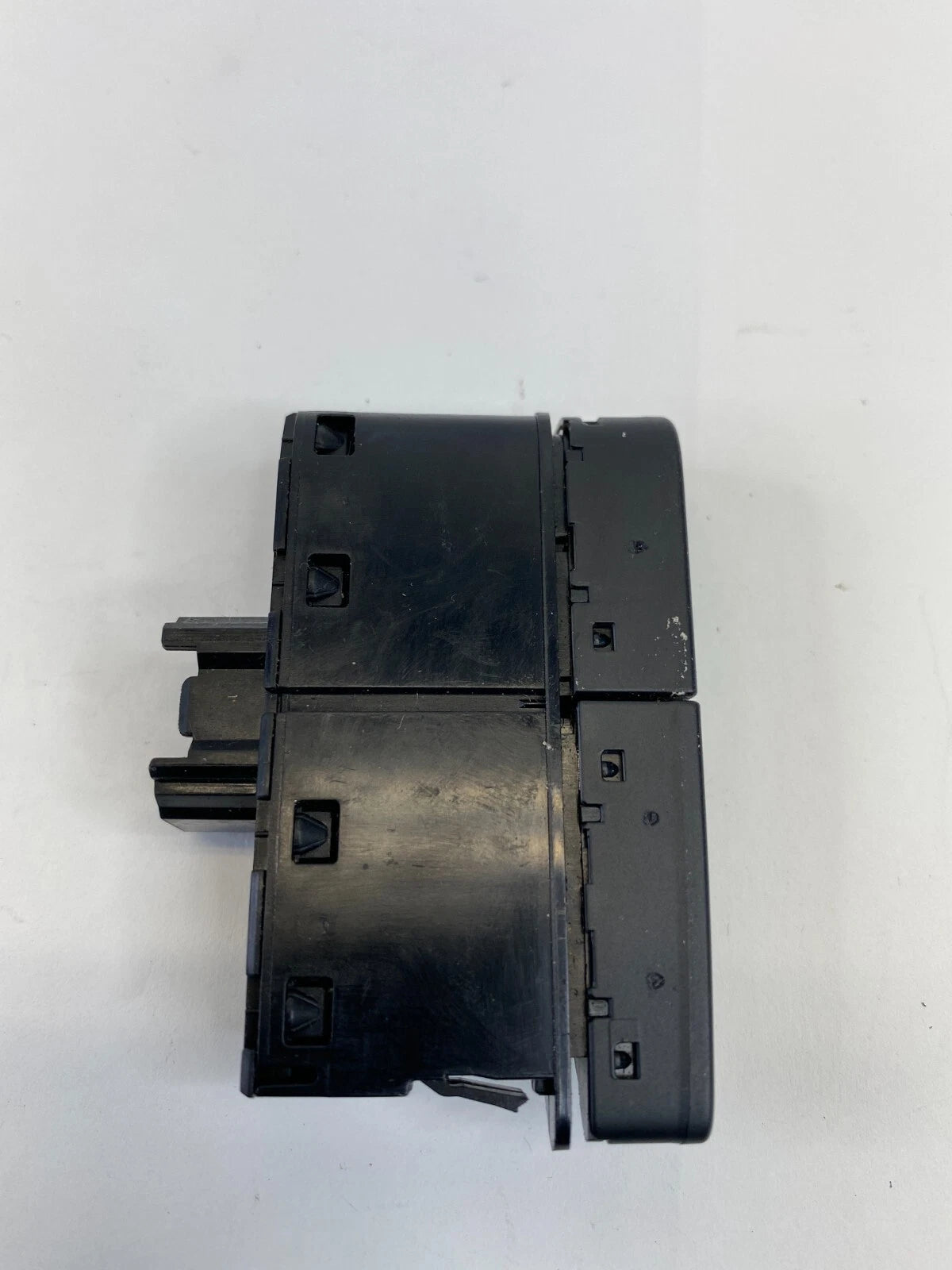 2013-2016 FORD ESCAPE REAR DEFROSTER CONTROL SWITCH BUTTON CM5T-14B418-AB OEM
