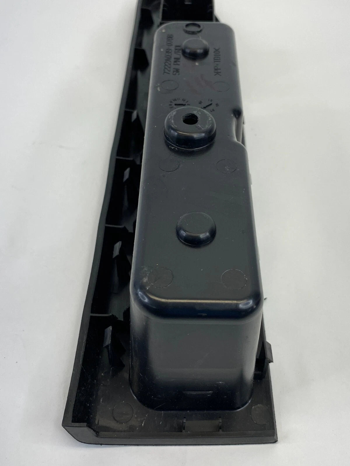 07-12 MITSUBISHI GALANT REAR LEFT WINDOW SWITCH BEZEL TRIM PANEL 7222A039-0708