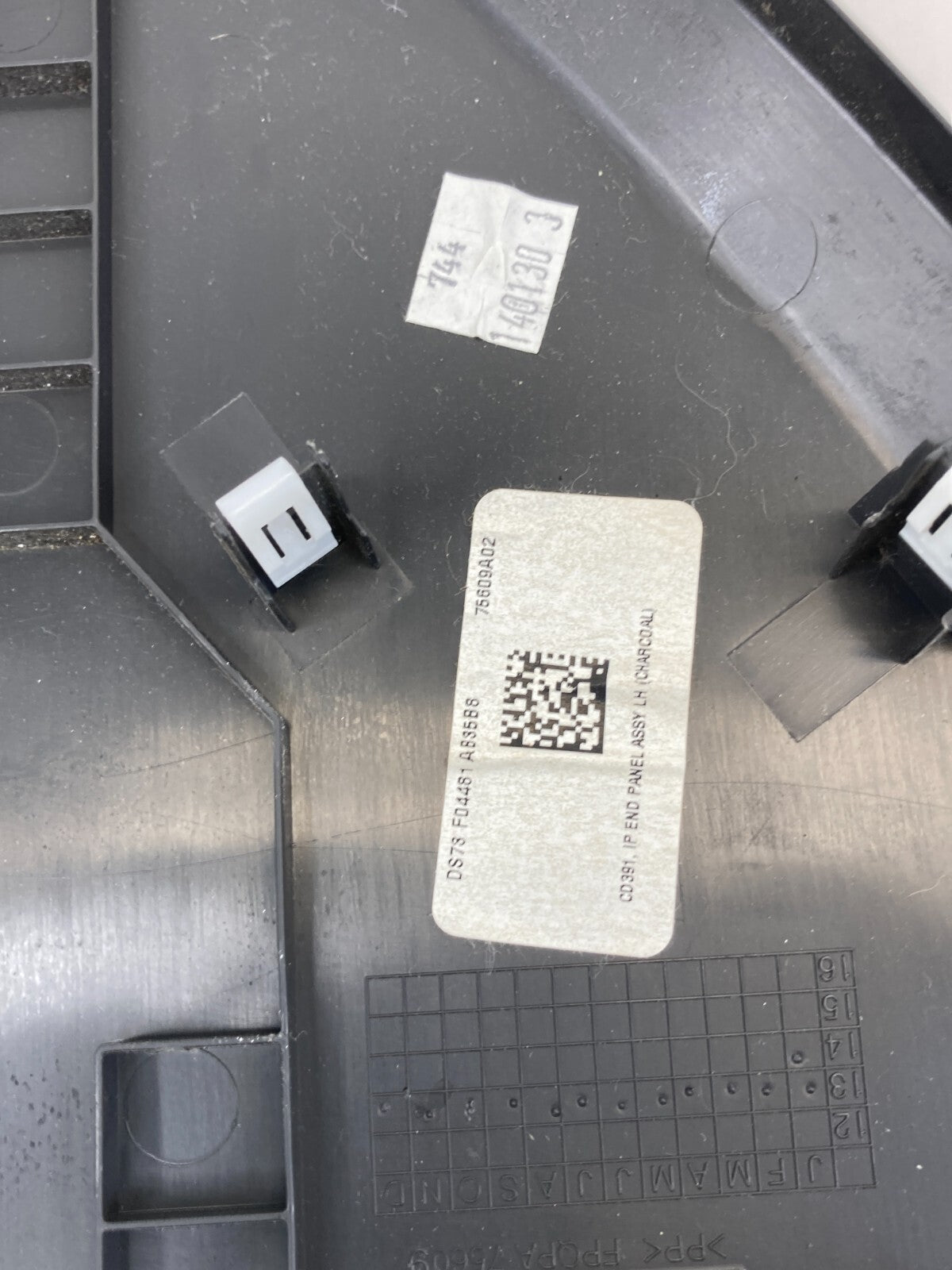 2013-2016 Ford Fusion Dash Left Driver Side End Cap Cover Bezel Trim DS73F04481