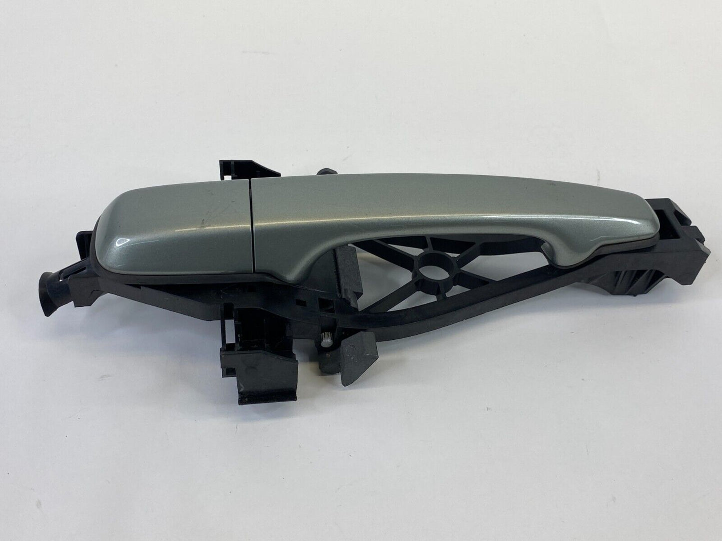 2008-2016 Volvo XC70 Rear Right Side Exterior Door Handle Assy 30784203 OEM