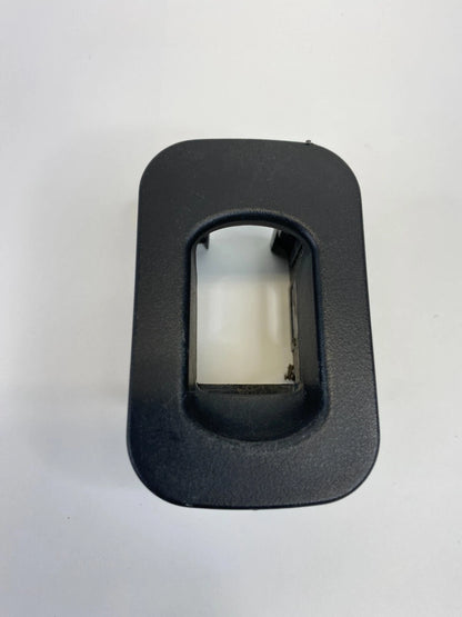 05-10 PONTIAC G6 FRONT RIGHT SIDE DOOR WINDOW SWITCH COVER TRIM BEZEL OEM