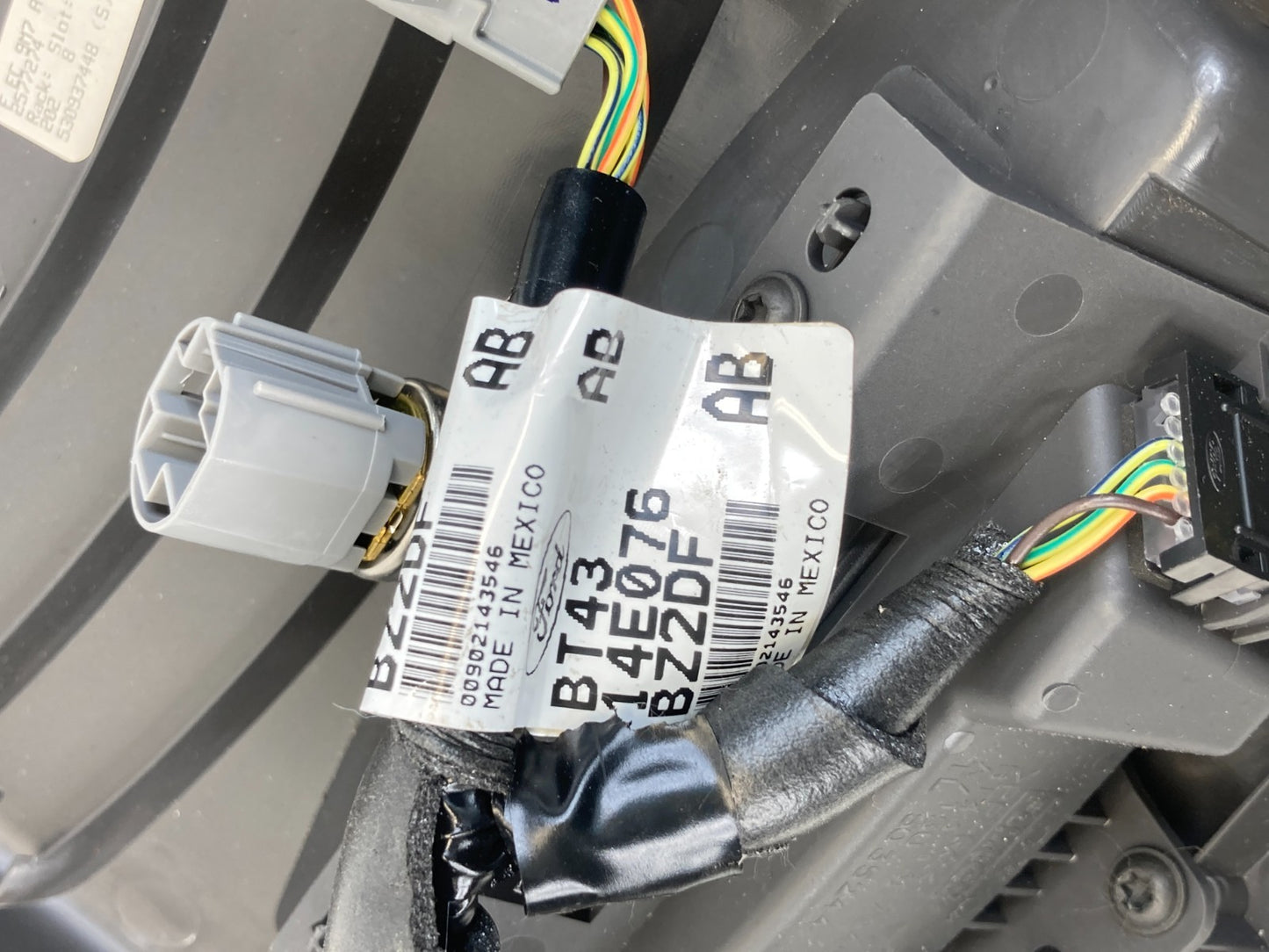 2011-2014 Ford Edge Rear Center Console Air Vent Panel Trim BT43-78045E24 OEM