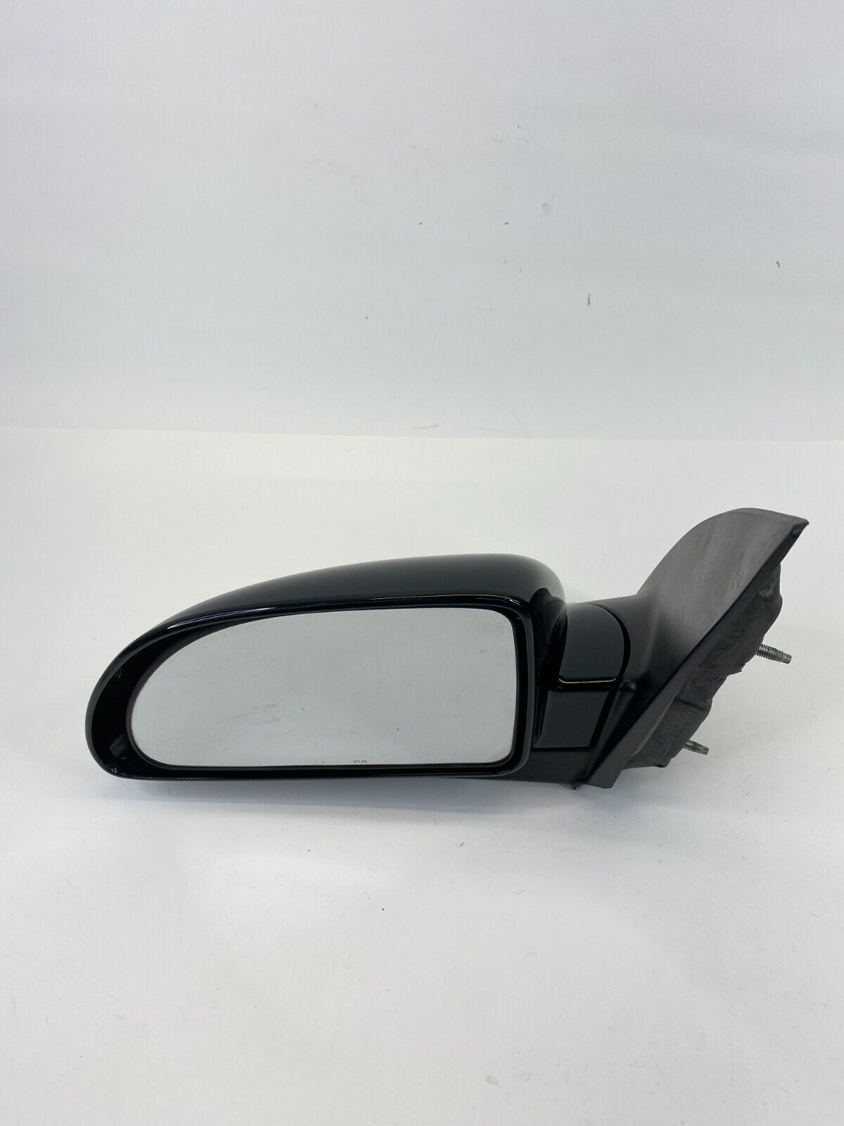 2004 2005 2006 2007 Saturn Vue Front Left Driver Side View Power Door Mirror OEM