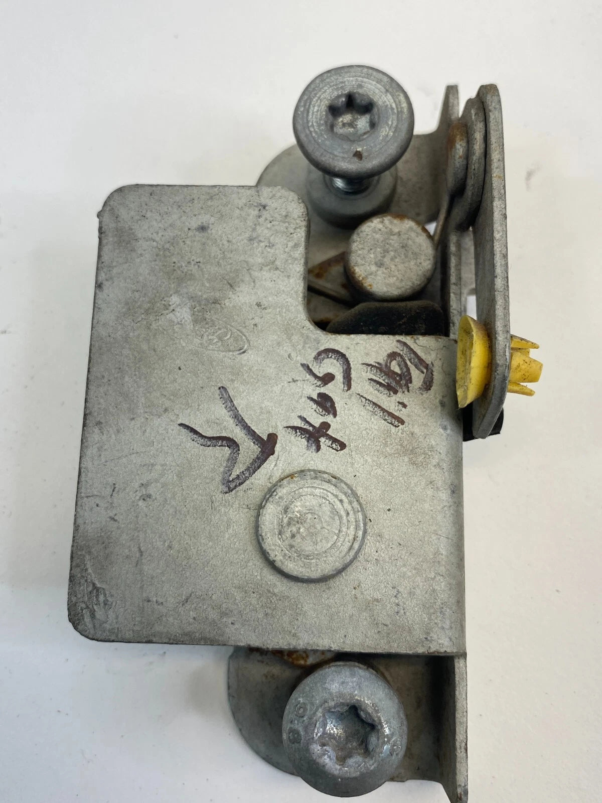 2001-2010 FORD EXPLORER SPORT TRAC REAR RIGHT SIDE LIFTGATE TAILGATE LOCK LATCH