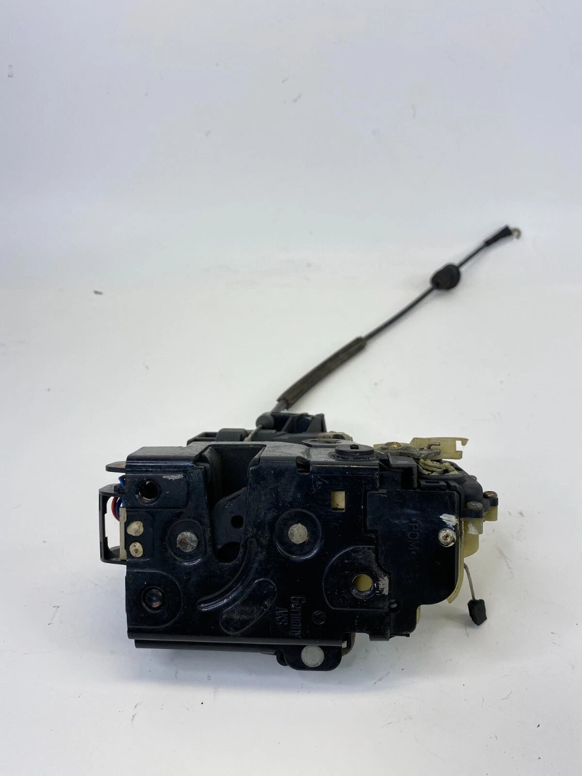 2001-2005 VOLKSWAGEN JETTA REAR RIGHT SIDE DOOR LOCK LATCH RELASE ACTUATOR ASSY