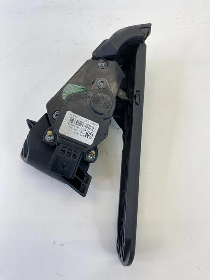 2013-2019 CADILLAC ATS BASE 2.0L ACCELERATOR GAS PEDAL W/ SENSOR 22912362 OEM