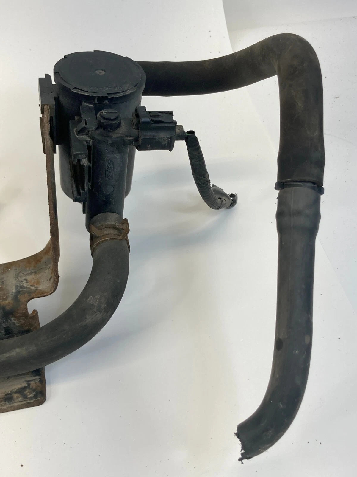 2007 2008 2009 2010 LINCOLN MKX SOLENOID FUEL VALVE VAPOR CANISTER OEM