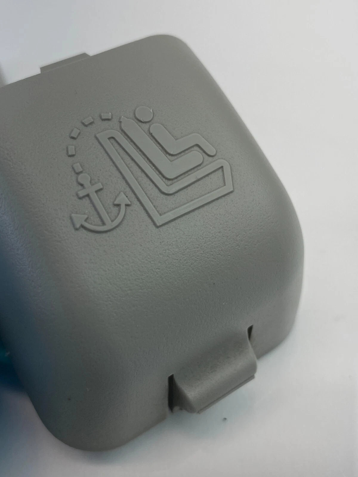 2005 2006 INFINITI G35 SEDAN REAR CHILD BOOSTER RESTRAINT CLIP COVER SET OEM