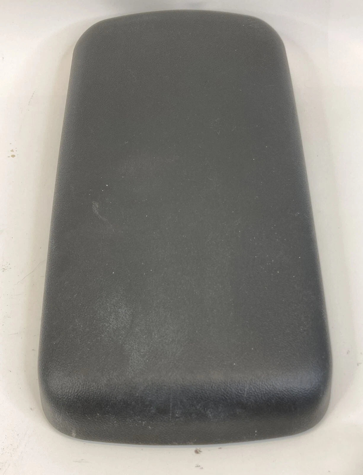 05 06 07 08 09 10 PONTIAC G6 SEDAN CENTER CONSOLE LID ARM REST ARMREST OEM