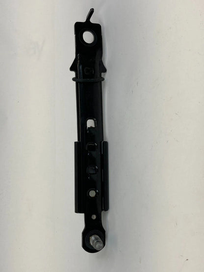 2006-2010 HYUNDAI SONATA SEDAN FRONT LEFT SEAT BELT SEATBELT HEIGHT ADJUSTER OEM