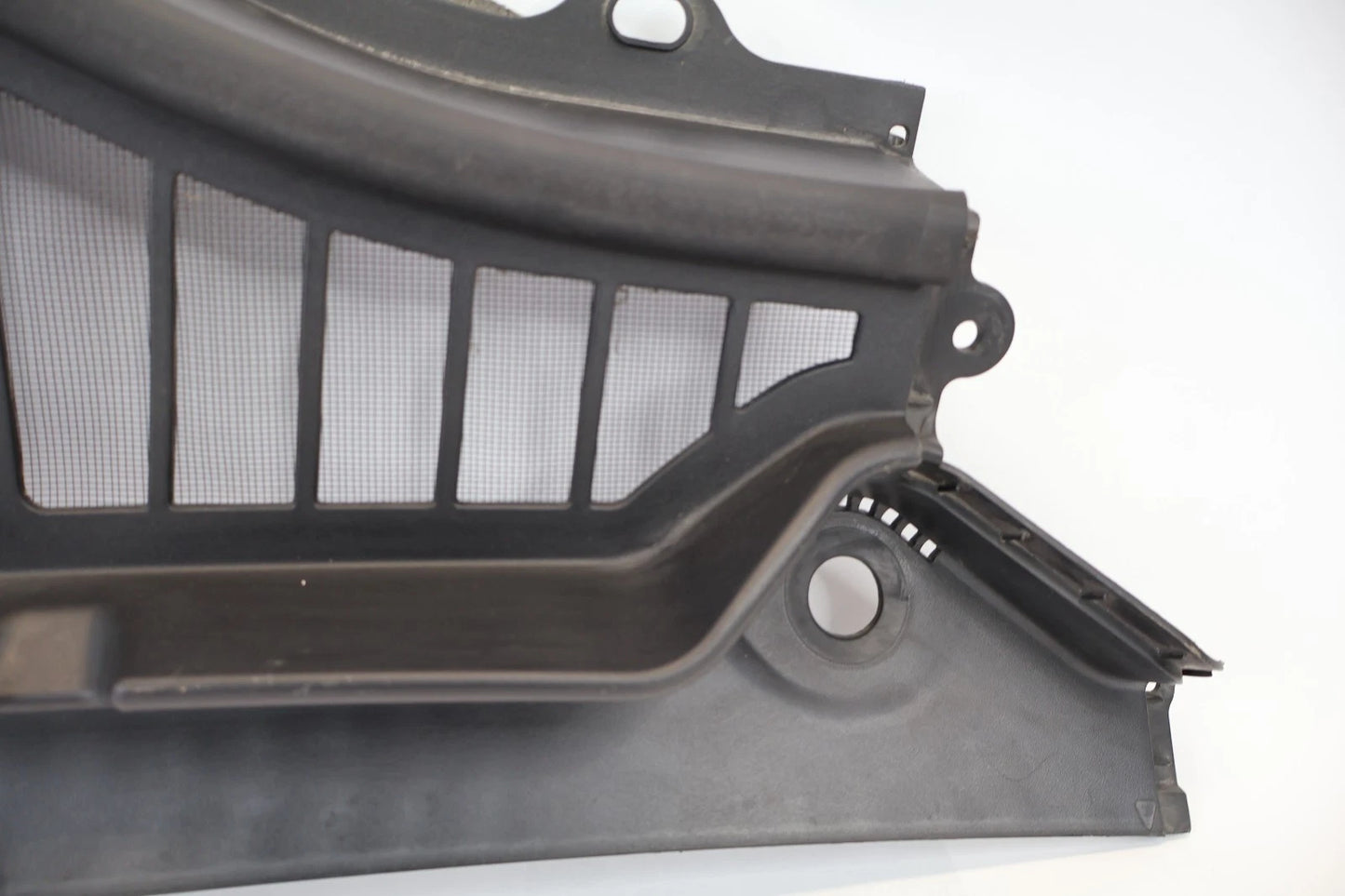 2020-2025 FORD EXPLORER COWL FRONT LEFT GRILLE COVER FACTORY LB5B-S02223-ACW OEM