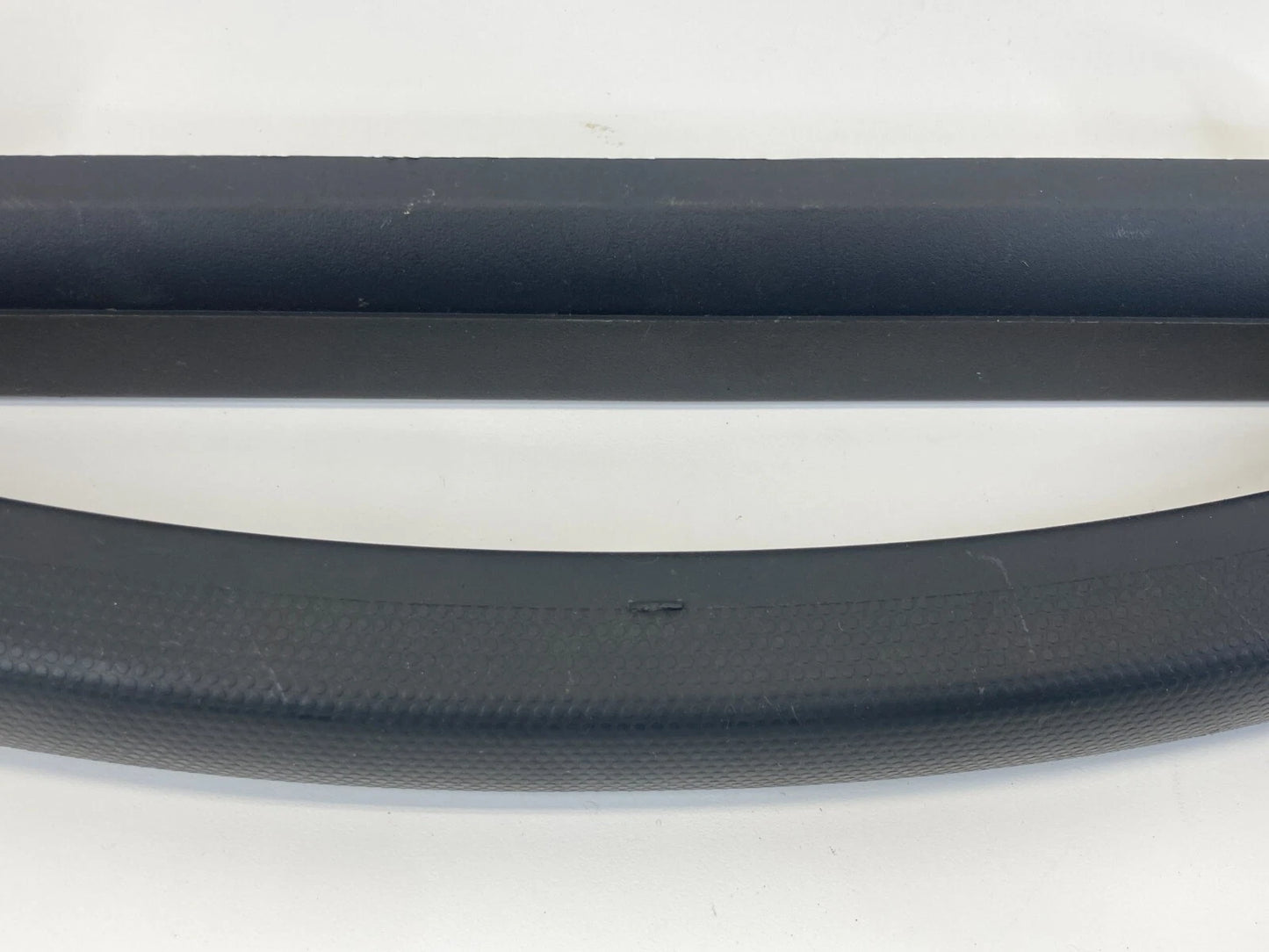 2010 2011 2012 JEEP LIBERTY DASH DASHBOARD RIGHT SIDE PULL GRAB HANDLE TRIM OEM