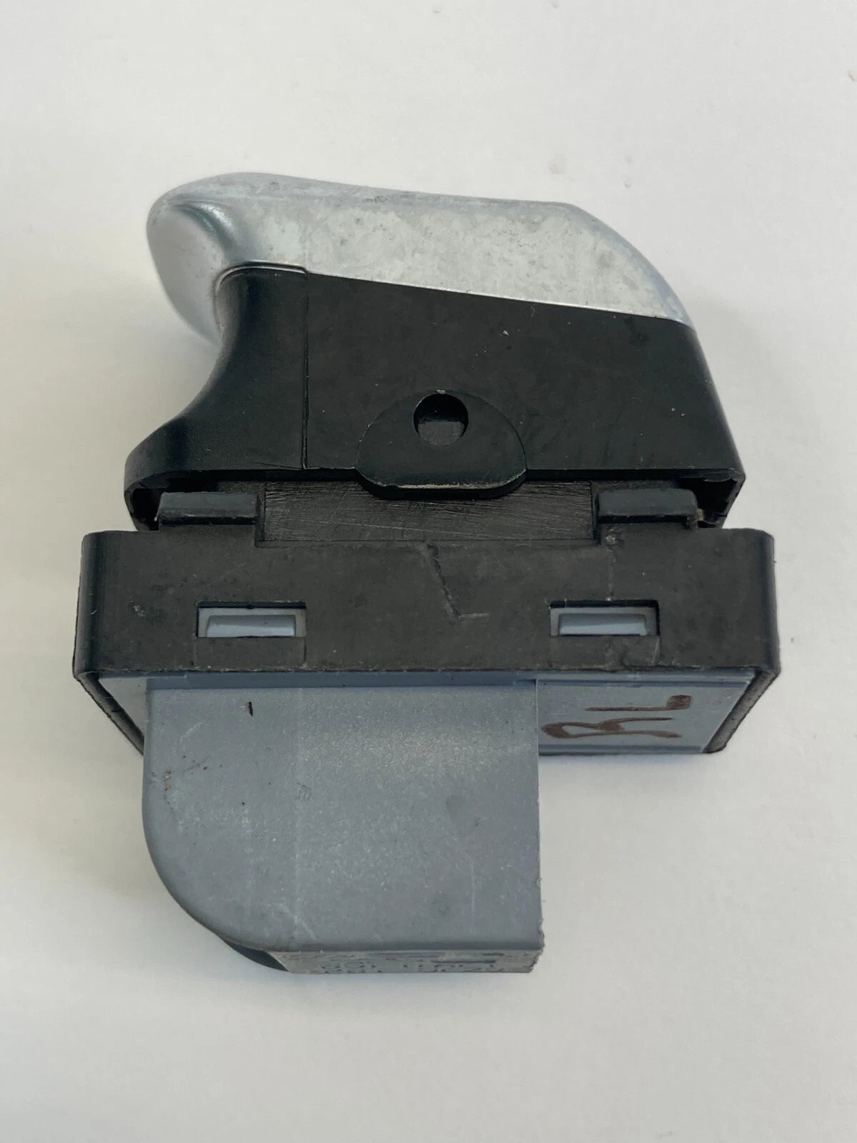 13-16 AUDI A4 REAR LEFT SIDE DOOR WINDOW CONTROL BUTTON SWITCH 8K0959855B OEM
