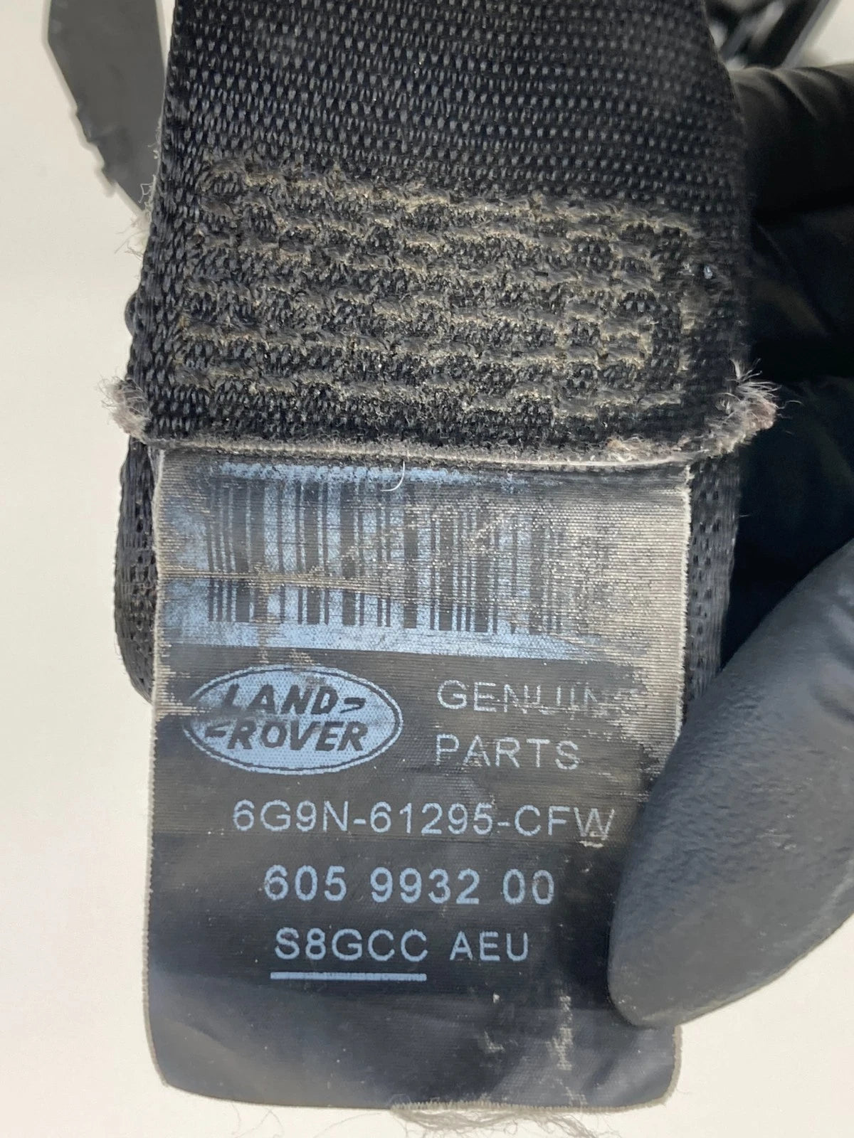 2008-2015 LAND ROVER LR2 FRONT LEFT DRIVER SEAT BELT RETRACTOR 6G9N-61295 OEM