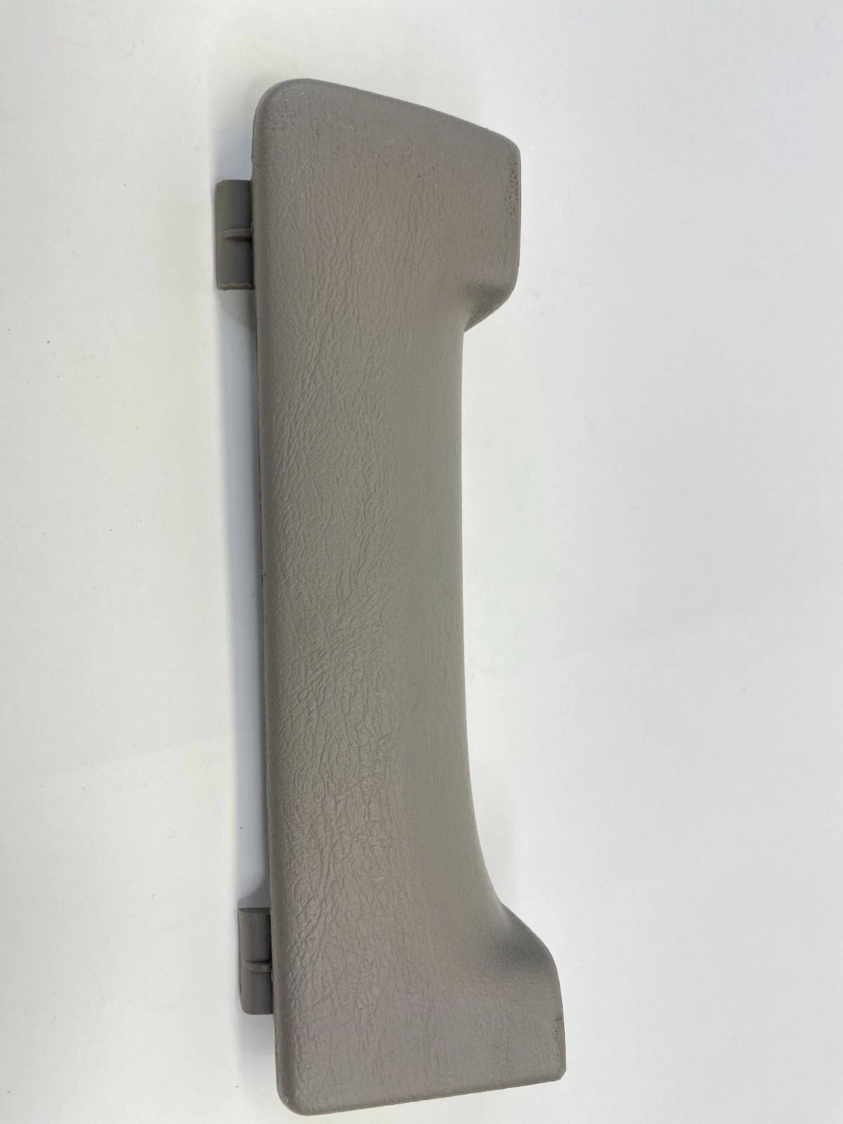 2001-2006 TOYOTA SEQUOIA REAR LEFT B-PILLAR GRAB HANDLE TRIM COVER 74638-0C010