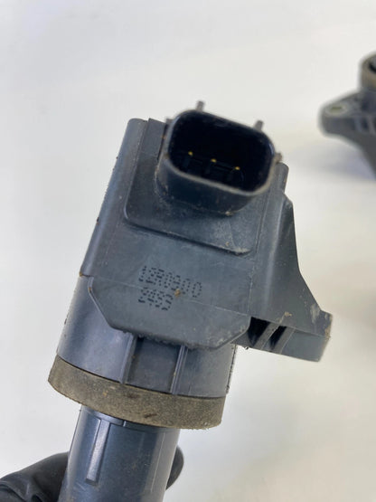 2012-2015 HONDA CIVIC COUPE 1.8L SET 4 ENGINE IGNITION IGNITER COIL PLUG HOLE