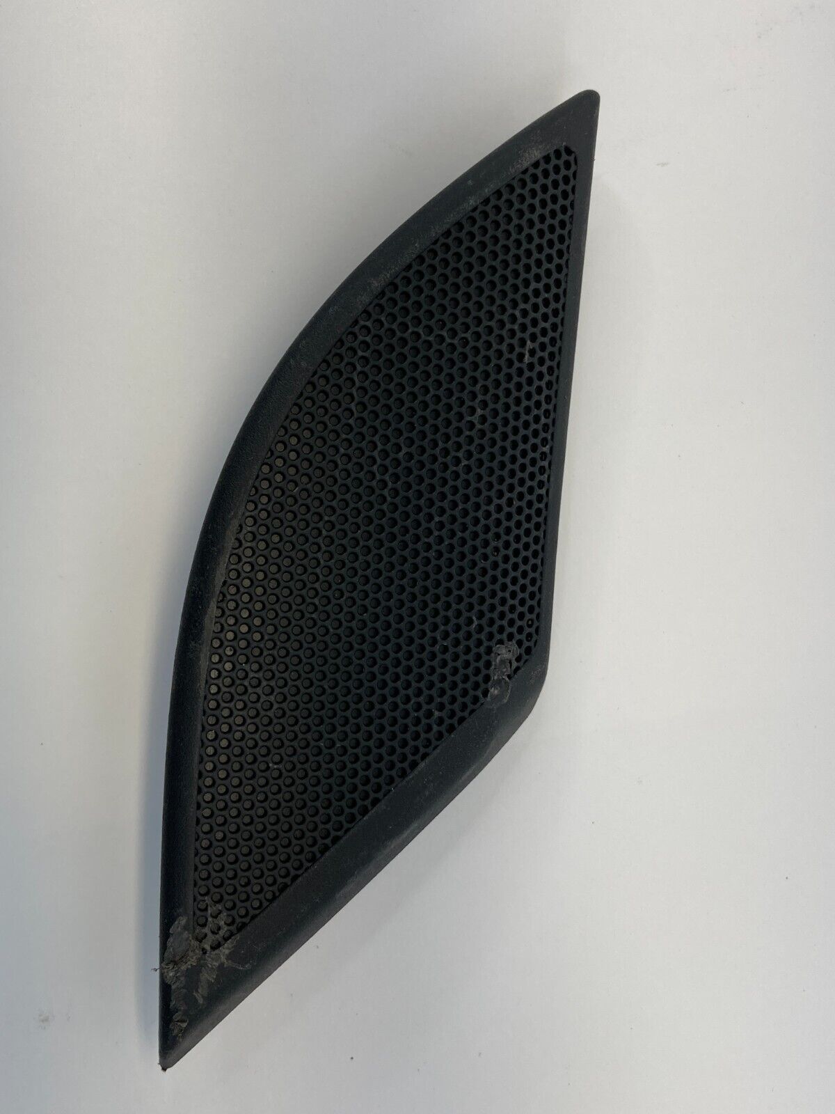 12-15 Chevrolet Captiva Sport Rear Left Side Door Tweeter Grill Cover 96627975