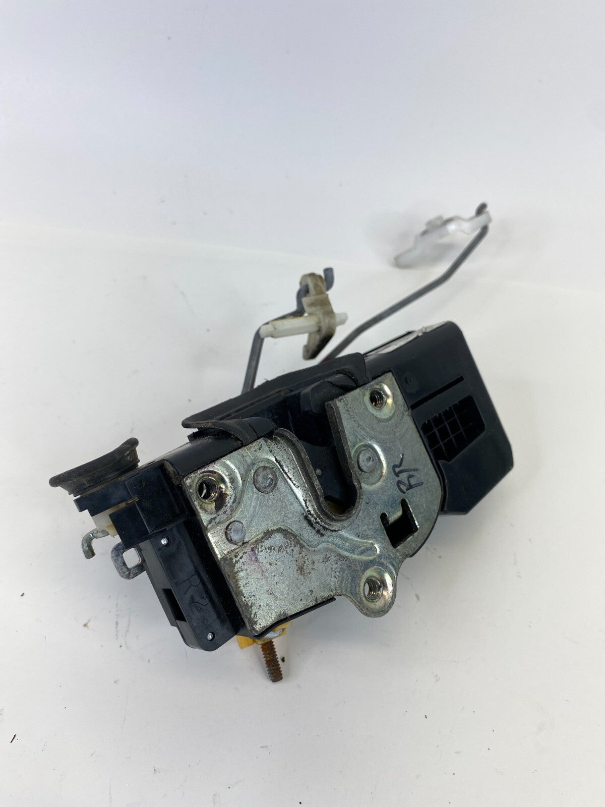 2007-2009 Suzuki XL-7 Rear Right Back Door Lock Latch Release Actuator