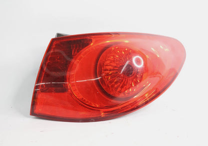 2007-2010 HYUNDAI ELANTRA SEDAN RIGHT PASSENGER SIDE OUTER TAIL LIGHT LAMP OEM