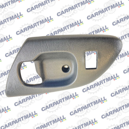 2000-2007 Chevrolet Monte Carlo Front Left Inner Door Handle Bezel 15253167 OEM