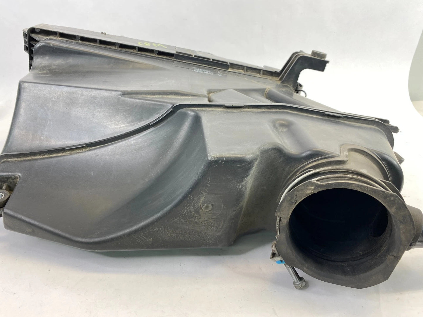2005-2010 TOYOTA TUNDRA 4.0L V6 AIR CLEANER FILTER BOX WITH MAF AIR FLOW SENSOR