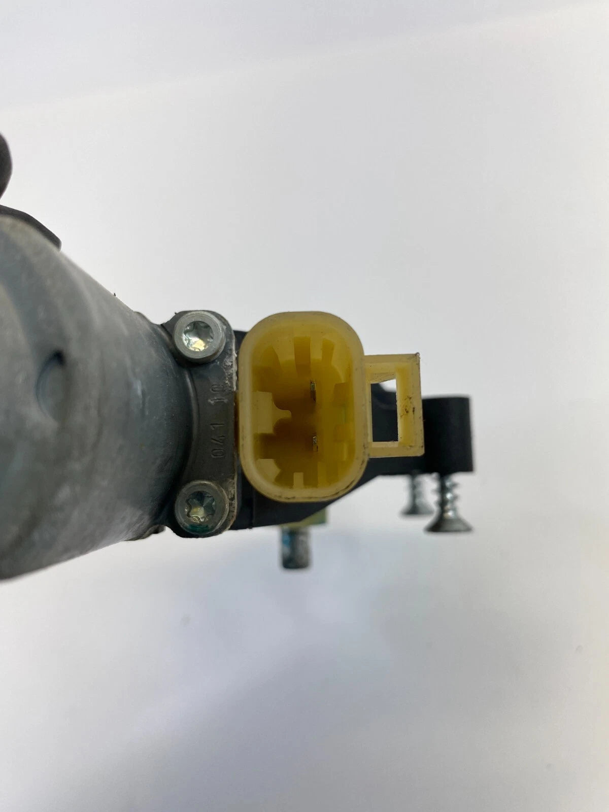 2008-2012 CHEVROLET MALIBU REAR LEFT BACK SIDE DOOR WINDOW MOTOR 0130822365 OEM