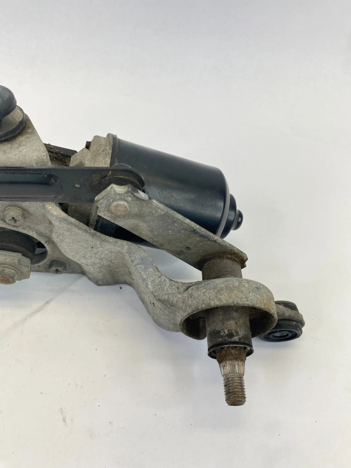2011-2016 HYUNDAI ELANTRA FRONT WINDSHIELD WIPER MOTOR W LINKAGE 98110-3X000 OEM