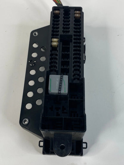 2012-2018 FORD FOCUS SEDAN 2.0L TRUNK FUSE RELAY BOX FUSEBOX BV6T-14A301-HB OEM