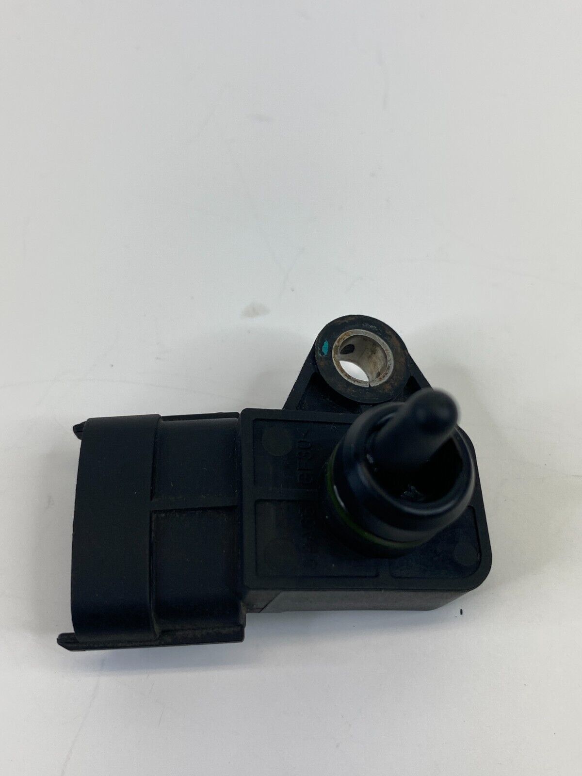 2011-2019 Hyundai Elantra Air Pressure Manifold MAP Boost Sensor 39300-2B100 OEM