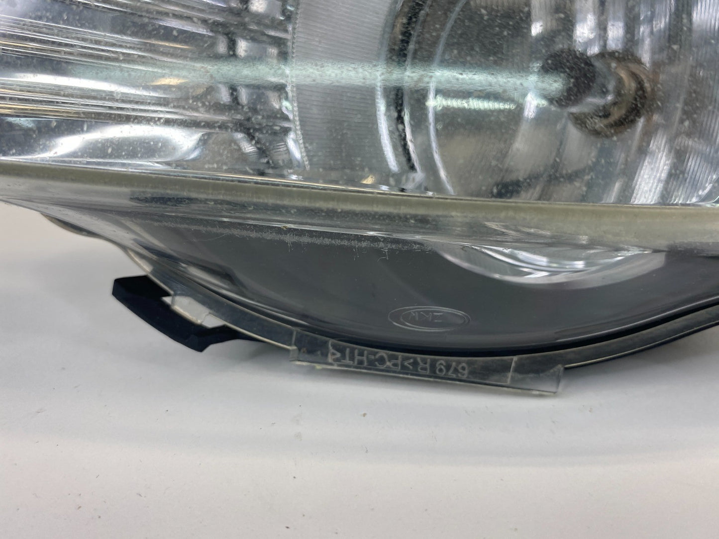 2011 2012 2013 Buick Regal Front Right Side Fog Light Lamp 13285446 OEM