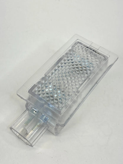 13-15 FORD EXPLORER INTERCEPTOR UTILITY REAR INTERIOR COURTESY LIGHT LAMP OEM