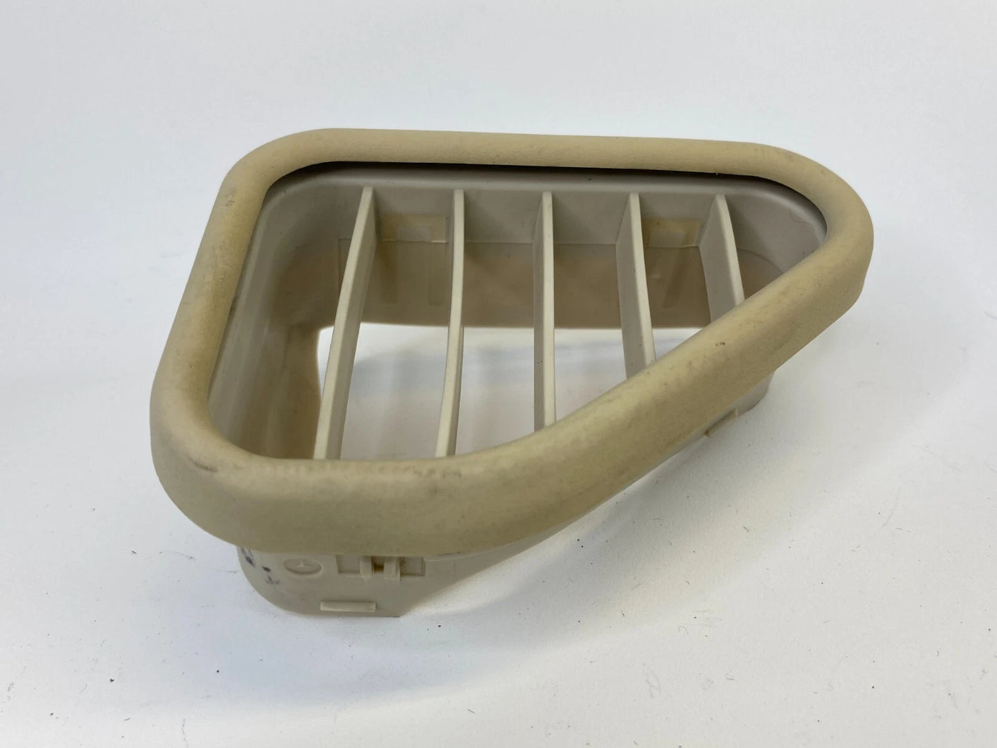 2003-2006 MERCEDES-BENZ E500 FRONT RIGHT DOOR FRAME AIR VENT GRILLE 2117200430