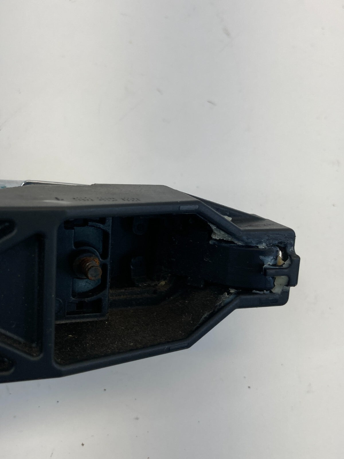 2011 12 13 14 2015 Kia Sorento Rear Left Driver Exterior Door Handle Assembly