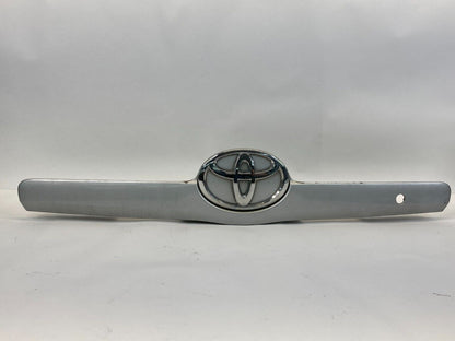 2007-2011 Toyota Camry Sedan Rear Trunk Lid Molding Panel Garnish W/ Emblem OEM