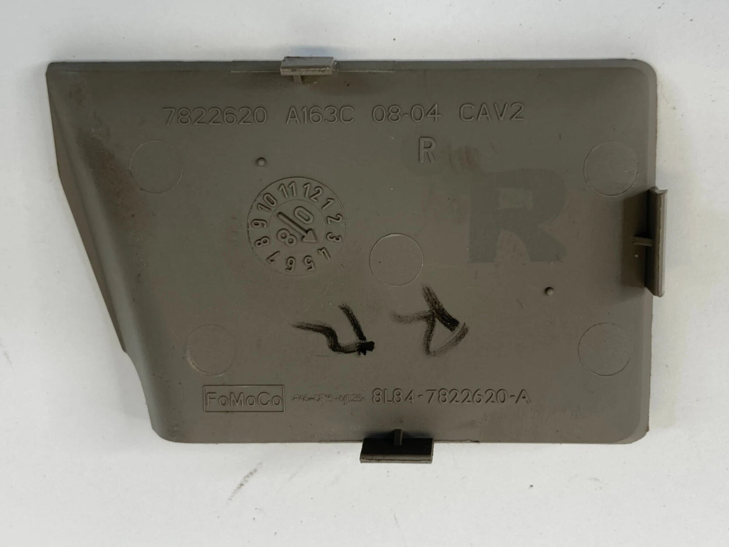 2008-2011 FORD FOCUS REAR RIGHT SIDE INNER DOOR HANDLE COVER TRIM 8L84-7822620-A