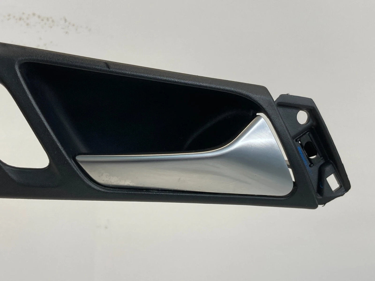 2011-2018 VOLKSWAGEN JETTA SEDAN FRONT RIGHT SIDE INNER DOOR HANDLE 5C7837114D