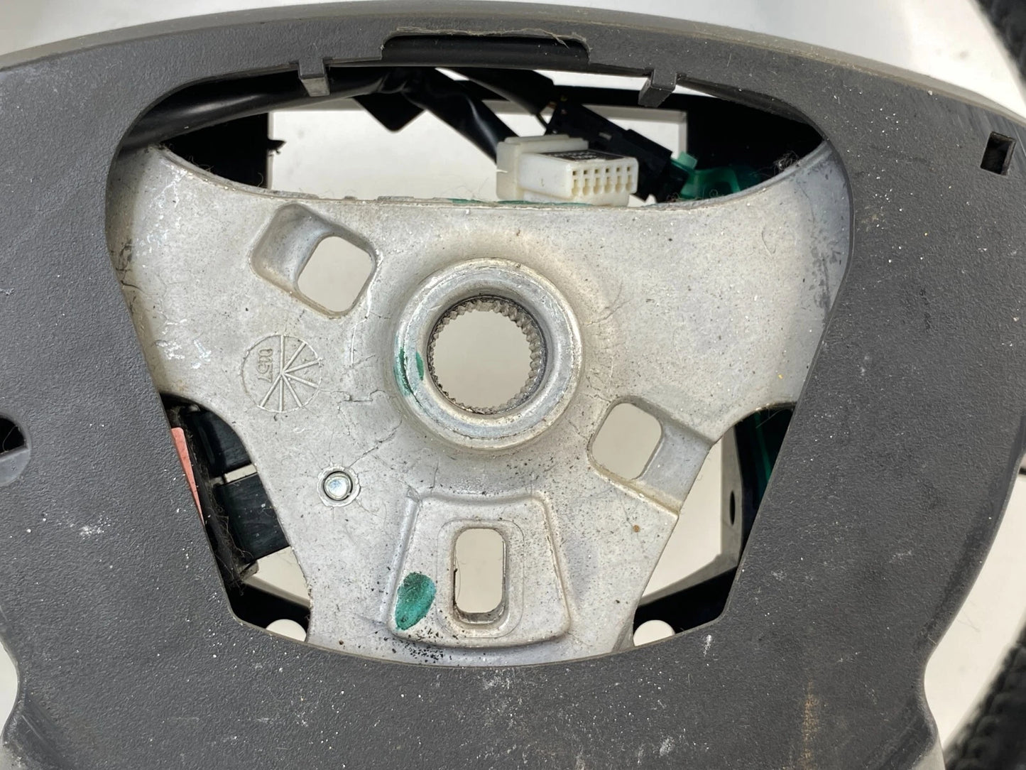 2009-2010 DODGE JOURNEY STEERING WHEEL W/ CRUISE LEATHER CONTROL P1BH491DVAF OEM