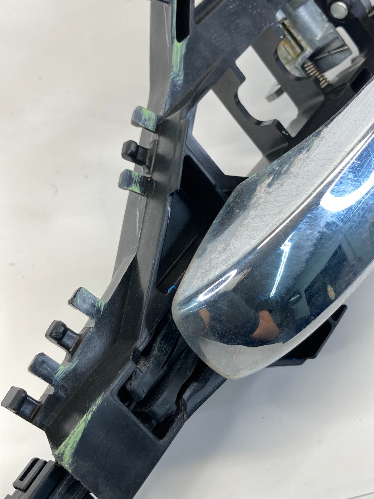 2011-2020 Dodge Journey Front Right Side Exterior Door Handle Chrome 4589861 OEM