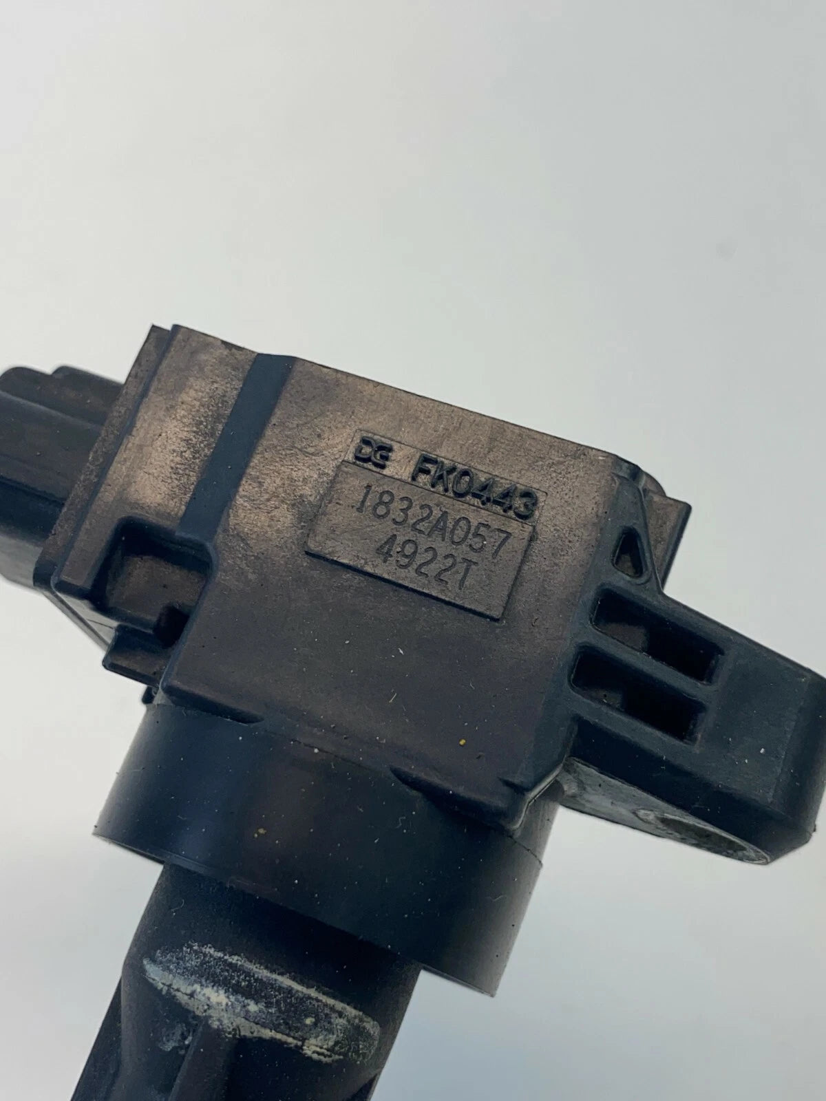 2014-2020 MITSUBISHI MIRAGE HATCHBACK IGNITION COIL IGNITER ASSEMBLY 1832A057