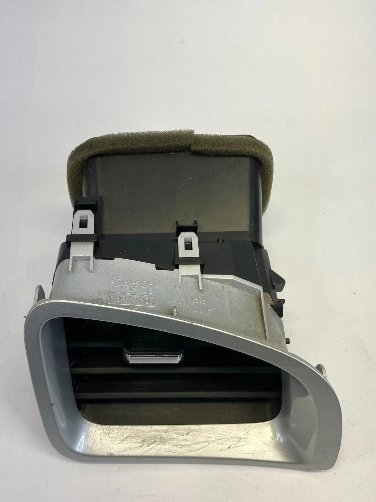 2010-2017 CHEVROLET EQUINOX RIGHT SIDE DASH AIR VENT OUTLET GRAY 20862308 OEM