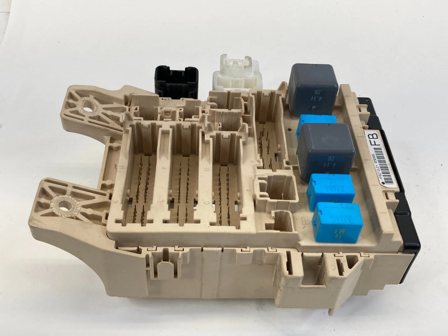 2005-2010 TOYOTA AVALON UNDER DASH INTERIOR FUSE BOX RELAY MODULE OEM