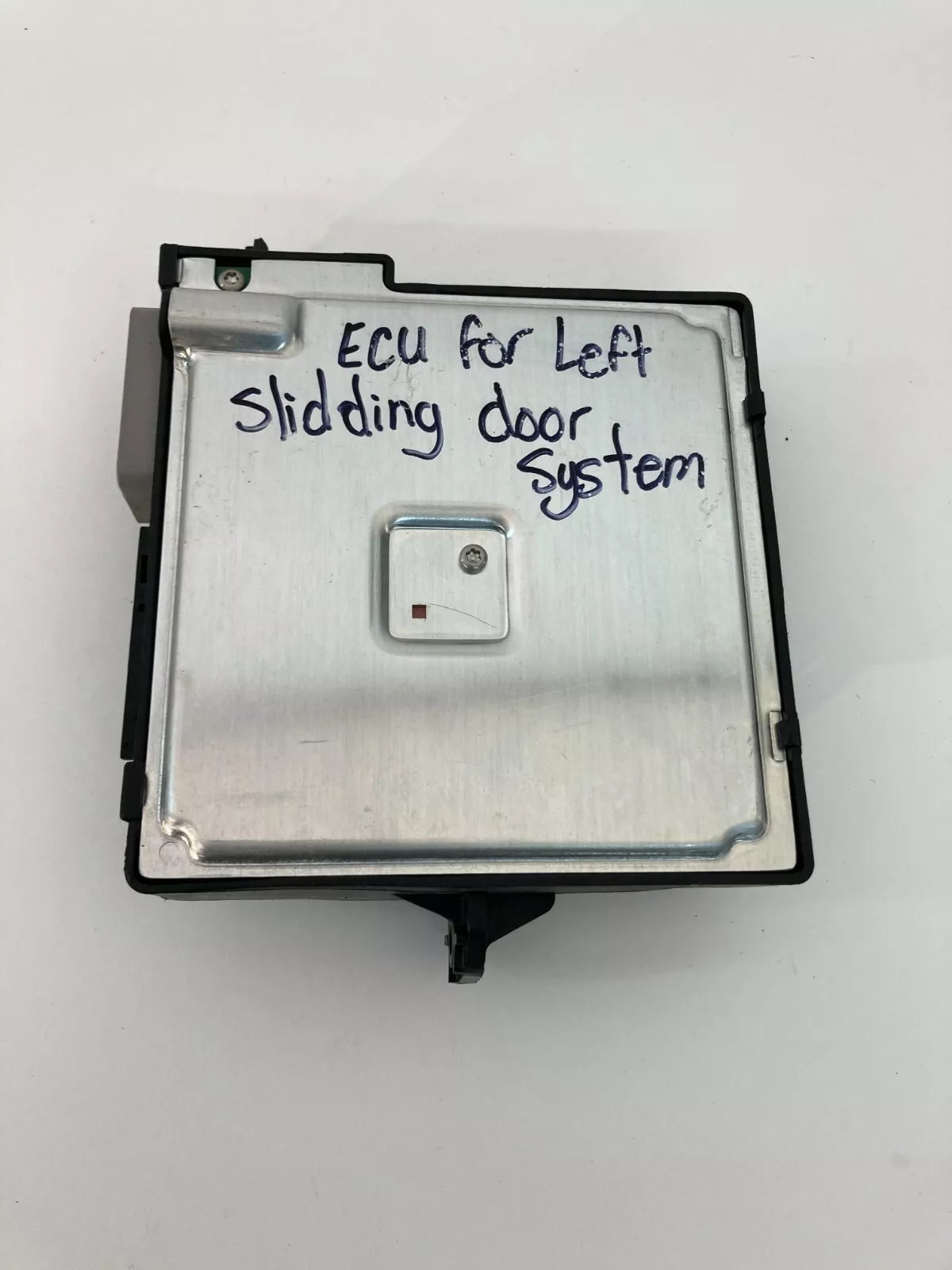 2007 2008 HYUNDAI ENTOURAGE REAR LEFT SLIDING DOOR CONTROL MODULE OEM