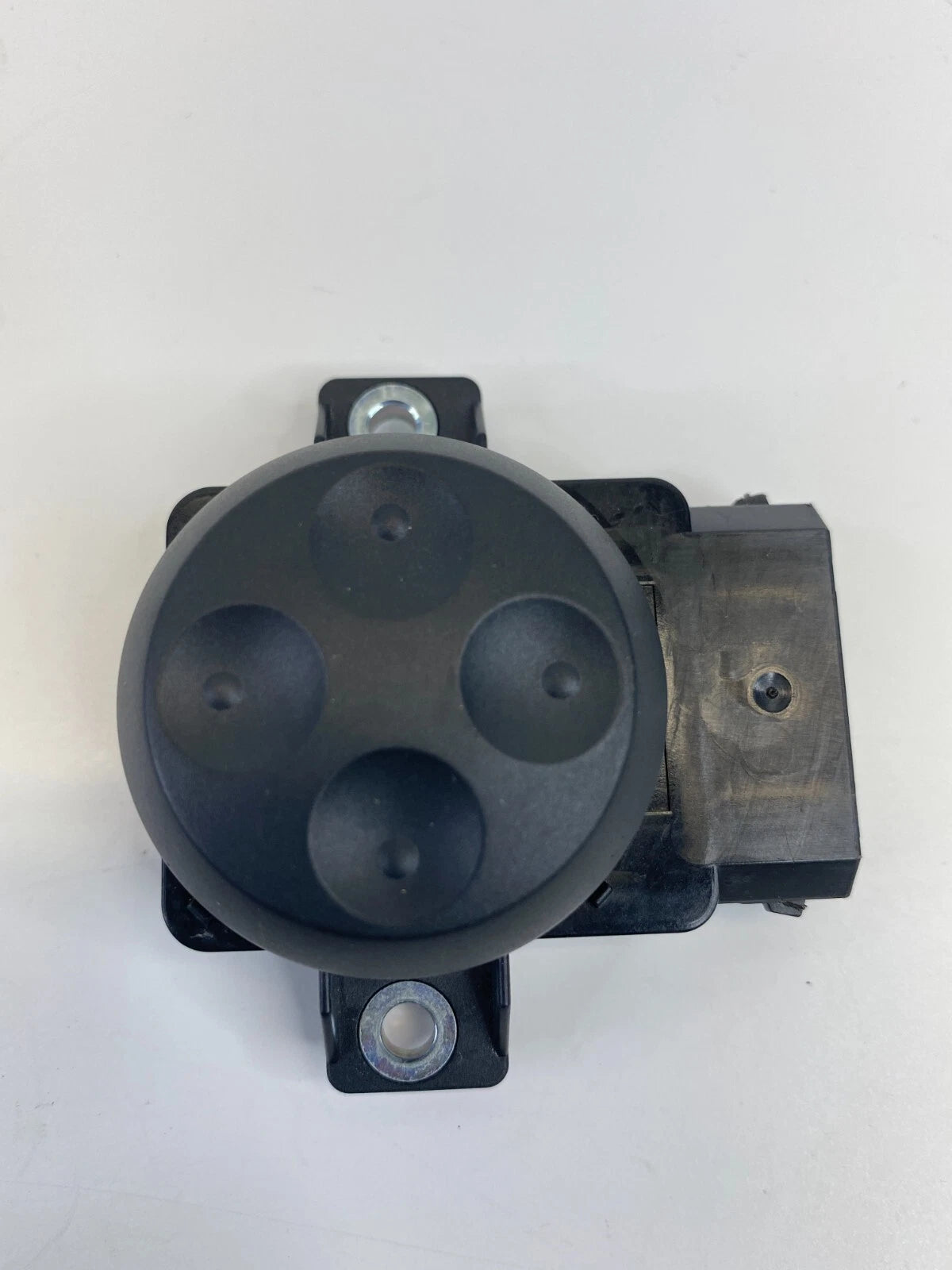 2009-2017 VOLKSWAGEN CC FRONT RIGHT SIDE SEAT LUMBAR CONTROL SWITCH 8E0959777B