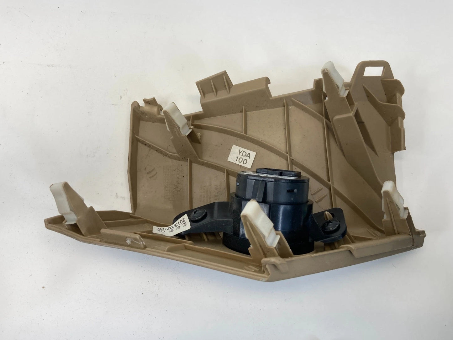 2011-2015 HYUNDAI SONATA ADAPTOR BUTTON START HOLD W/ KEY & START SWITCH OEM