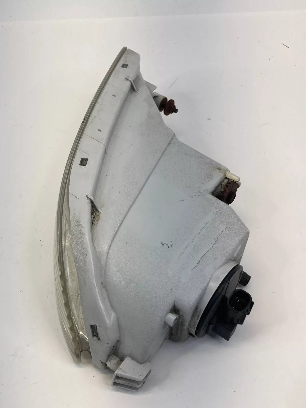 2003 2004 TOYOTA COROLLA BUMPER FOG LIGHT DRIVING LAMP ASSEMBLY RIGHT SIDE OEM