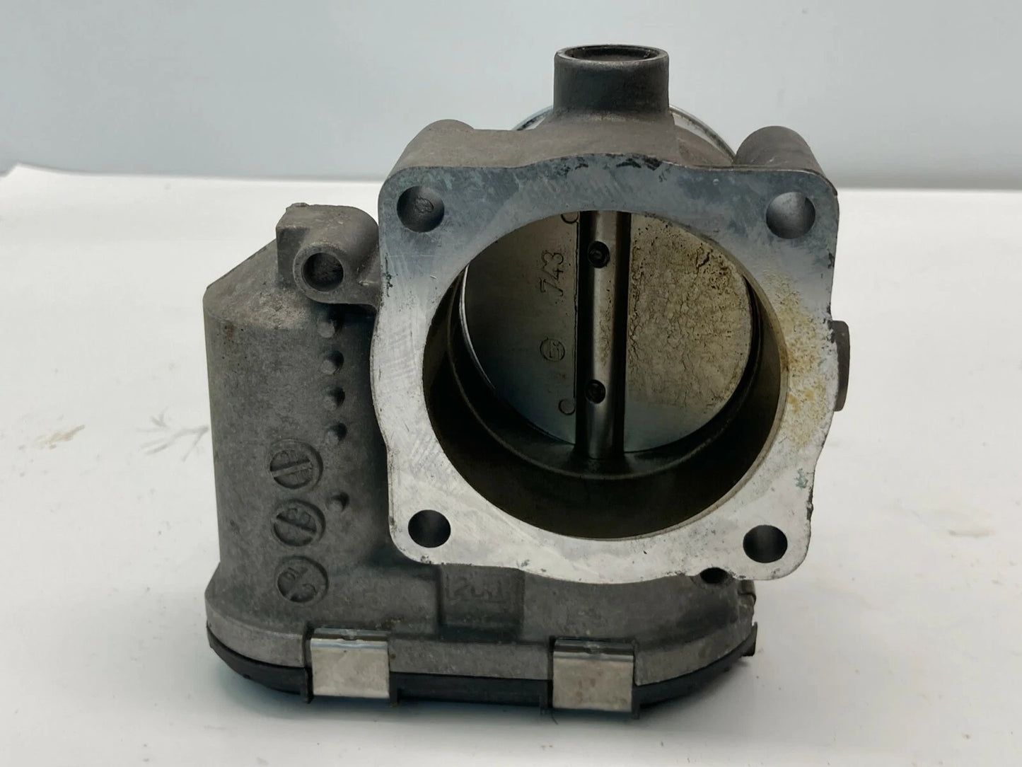 2001-2005 VOLKSWAGEN PASSAT 1.8L TURBO THROTTLE BODY VALVE ASSEMBLY OEM