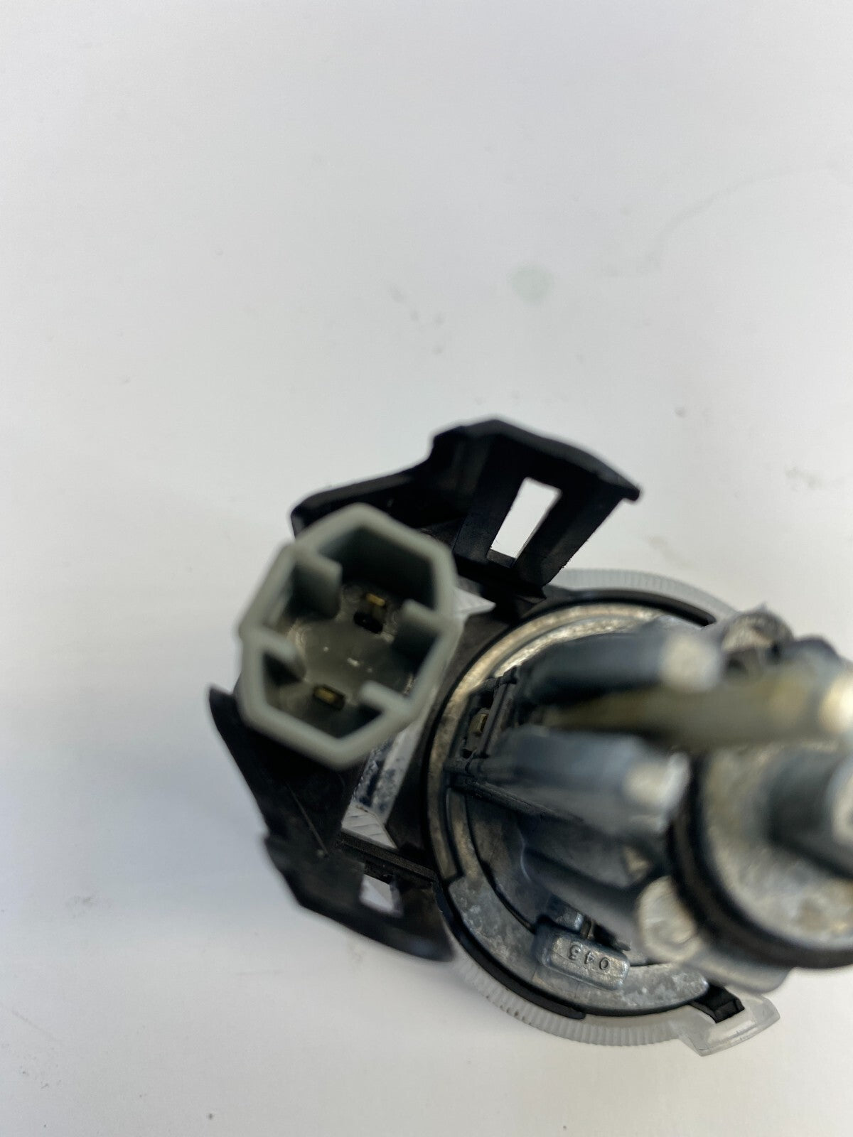 1997-2006 Toyota Camry A/T Ignition Lock Cylinder Only w/ Key OEM